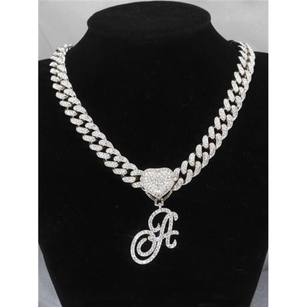 Flower & Grass Font Alphabet Pendant Necklace With Heart-shaped Clasp Rhinestop