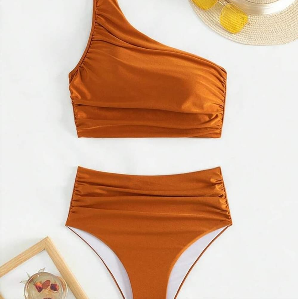 Chicsea Women's One Shoulder Ruffle Bikini Set