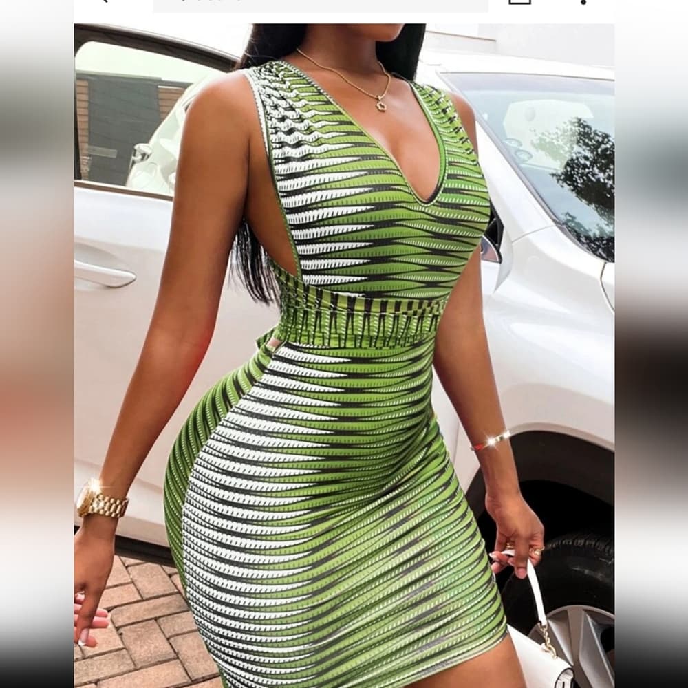 Geo Print Criss Gross Green Beauty Dress
