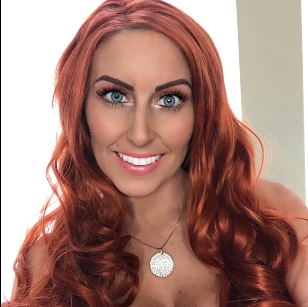 Auburn Wavy Beauty Lace Front Wig