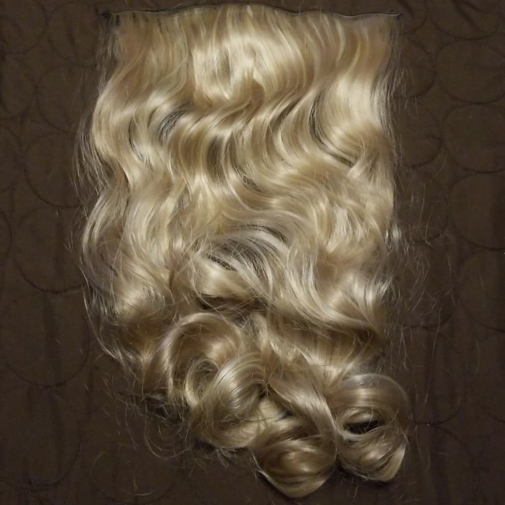 Blonde One Piece Clip in Extension #27/613
