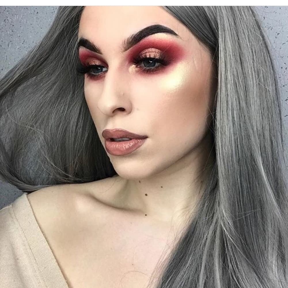 Silver Gray Stunner Lace Front Wig