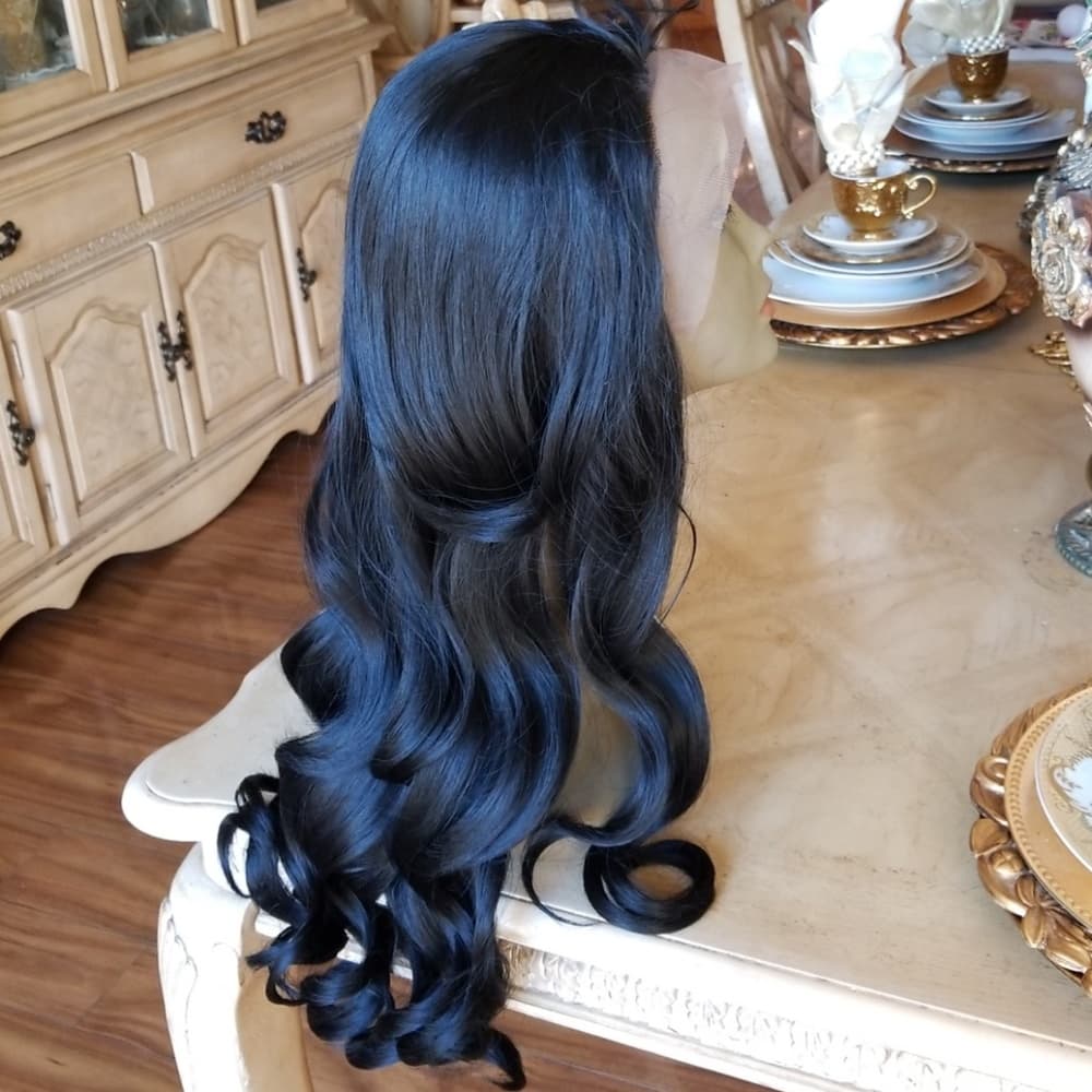 Bodywave Beauty Wig 22-24 inches!!