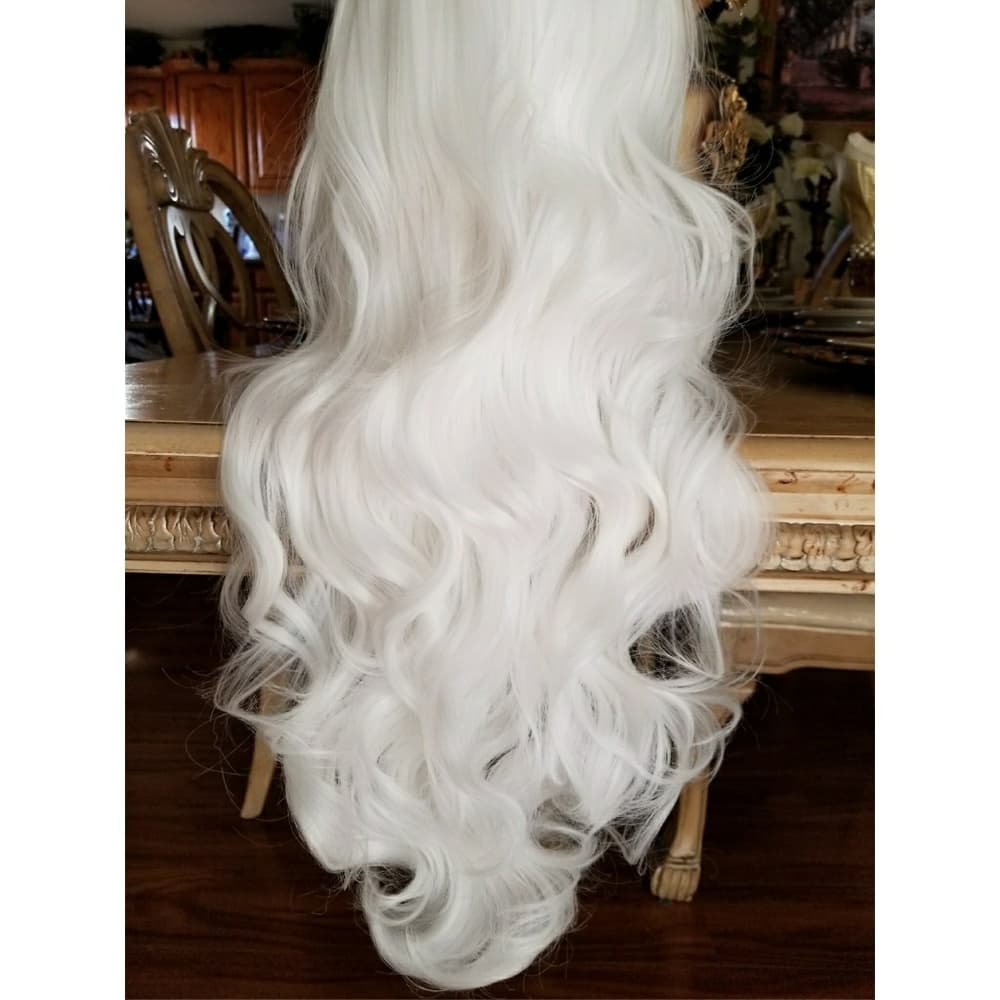 White Wavy Beauty Lace Front Wig 22-26 inches!!