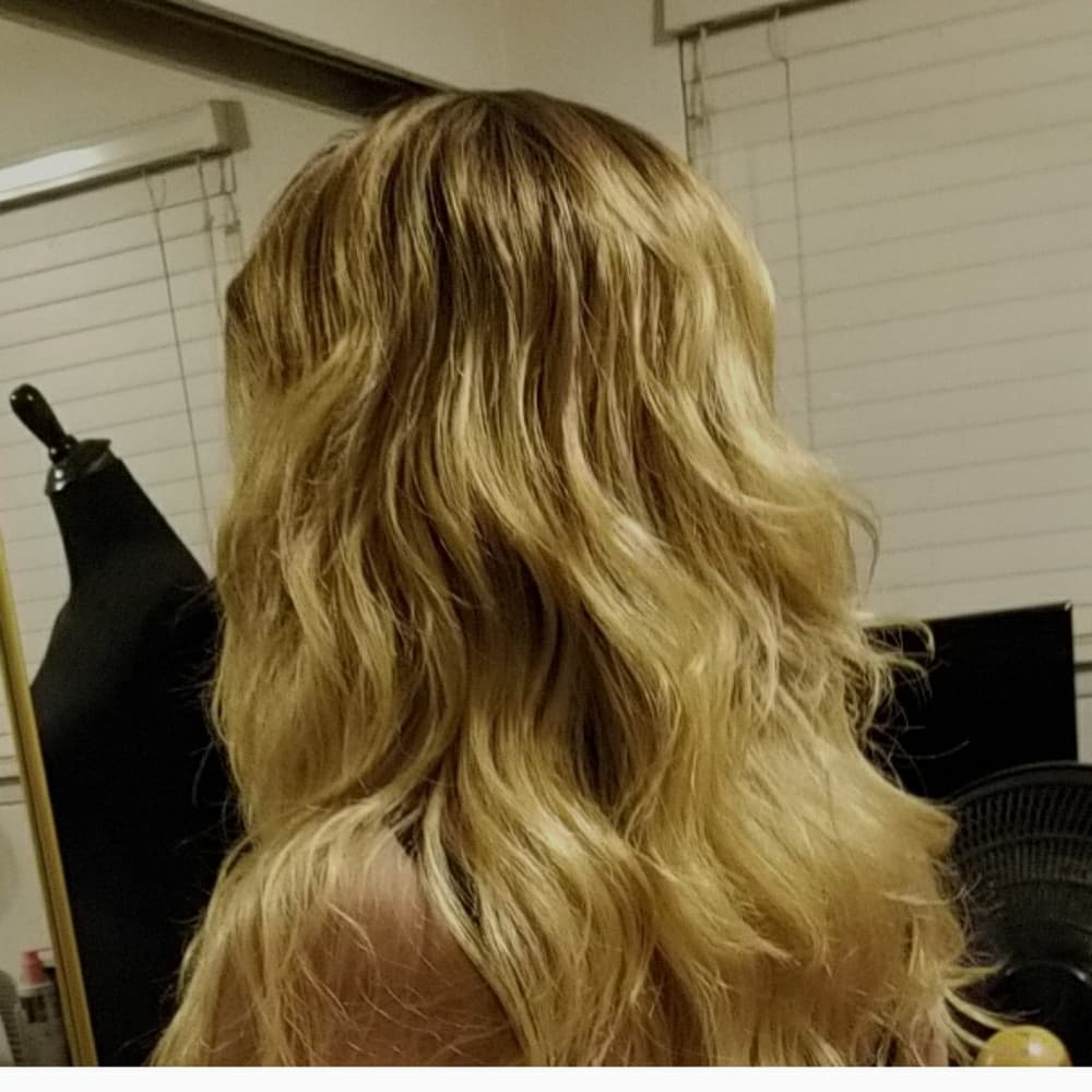 Ombre Blonde Wig