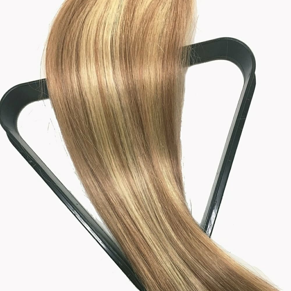Blondish Full Head Clip in Extension 15-16 inches