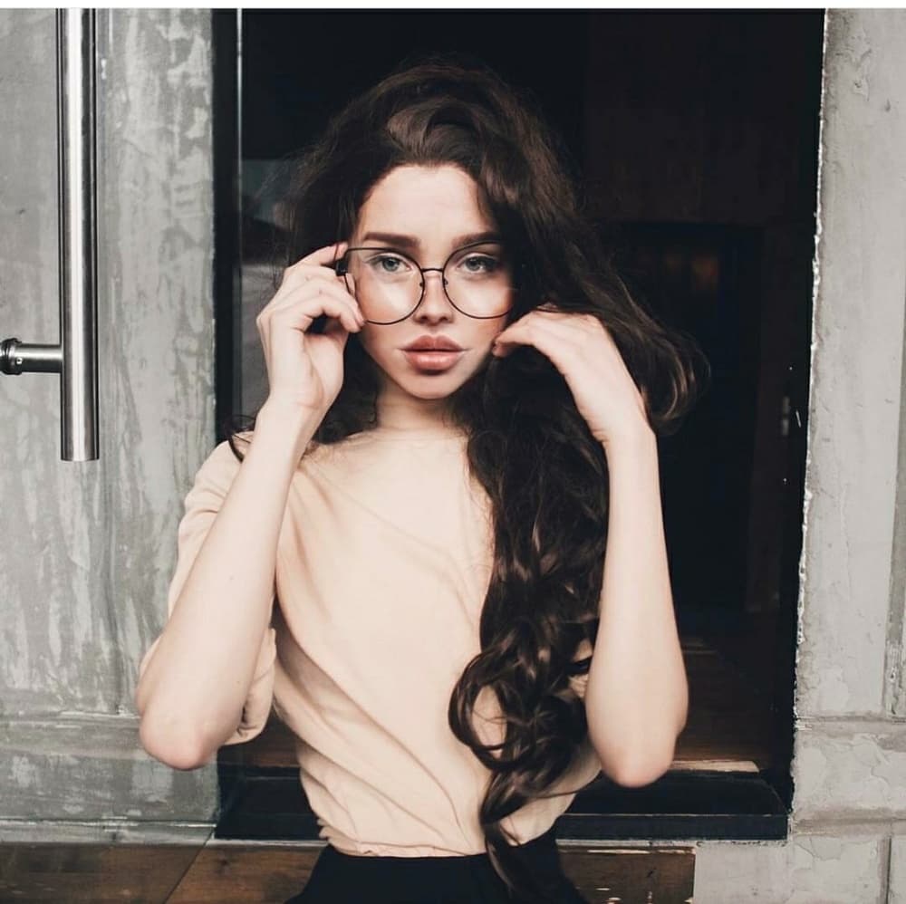 Brown Beauty LaceFront Wig 24-28 inches!!