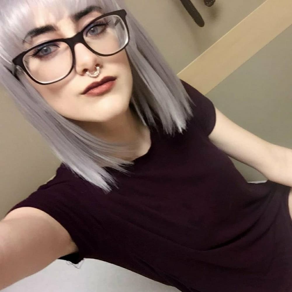 Gray Bob Beauty Wig