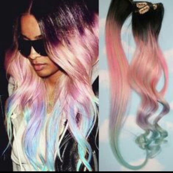 Beautiful Multicolor Clip in hair 18-20 inches