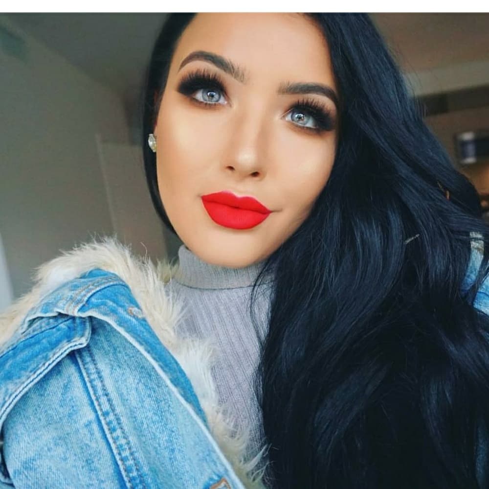 Bodywave Beauty Lacefront Wig 22-24inches