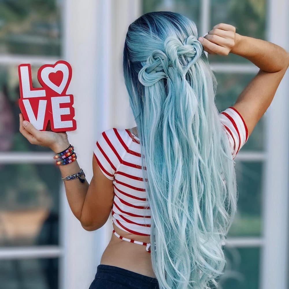 Ombre Blue Lace Wig 24-26 inches!!