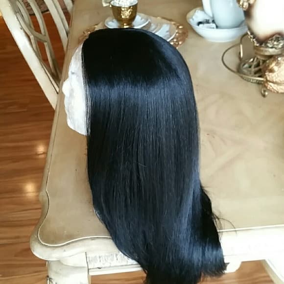 Yakima Lacefront Wig 18-20 inches!!