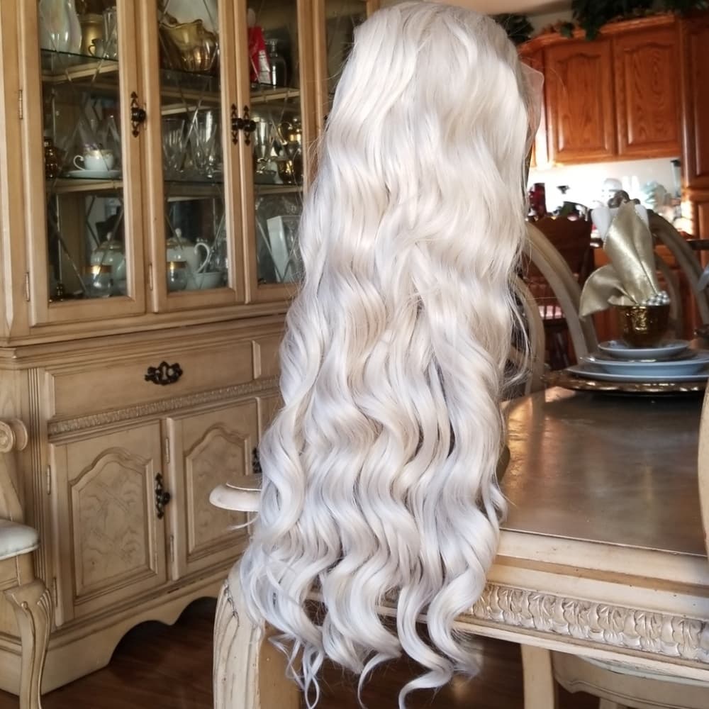 Wavy Pale Blonde Beauty Lace Front Wig