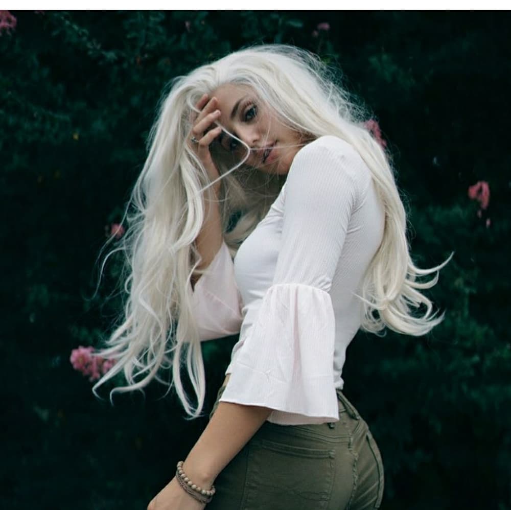 Platinum Blonde Beauty LaceFront Wig 22-24inch