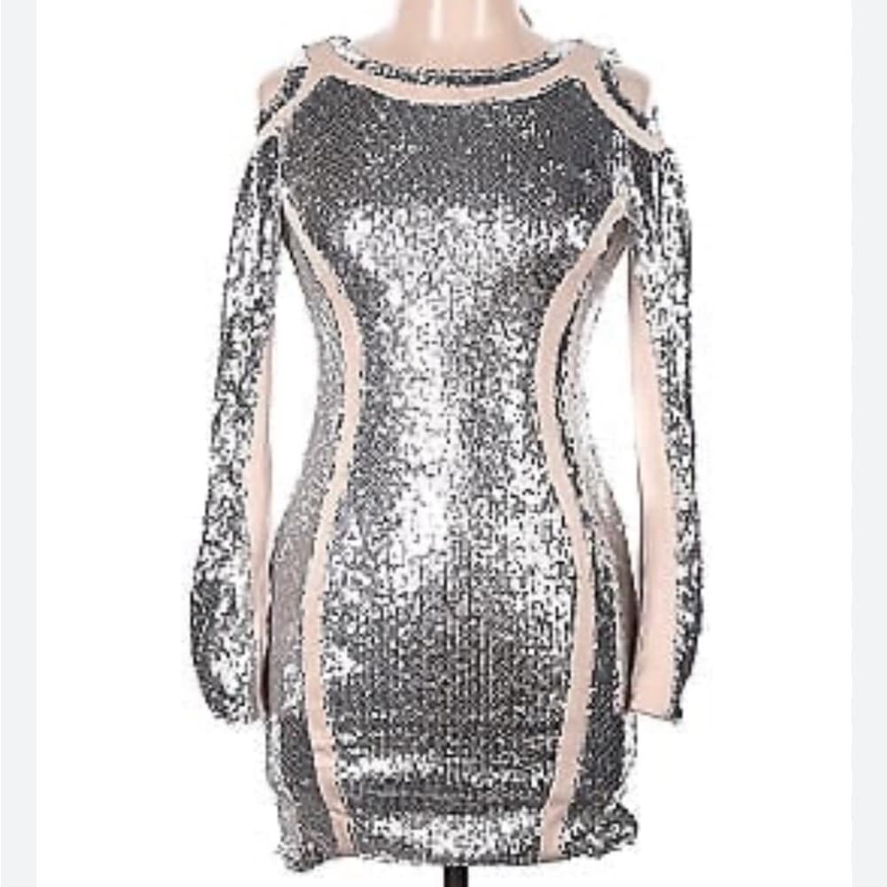 Seek the Label Dress size Medium - NWT Silver Sequin