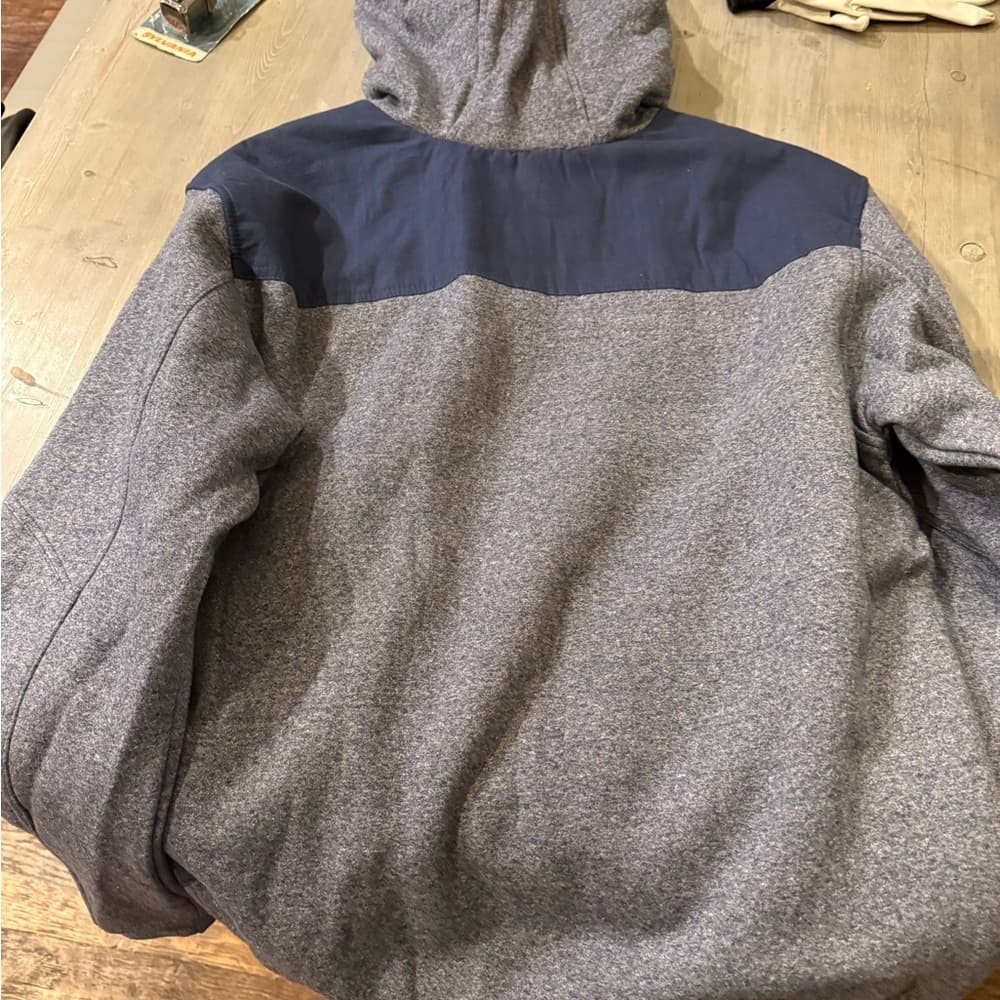 Footlocker fleece lined hooded jacket sz large