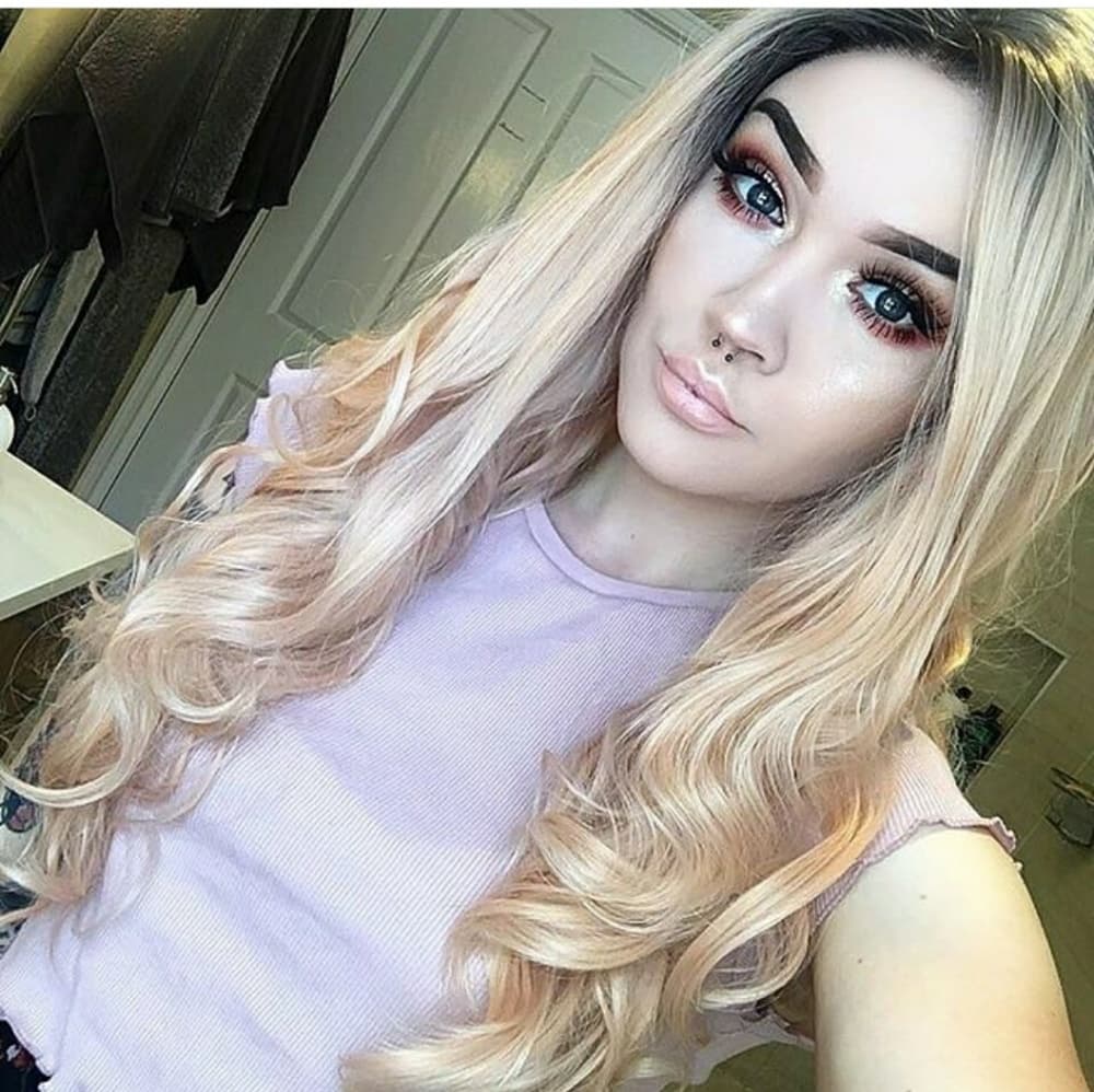 Ombre Blonde Beauty LaceFront Wig 22-24 inches!!