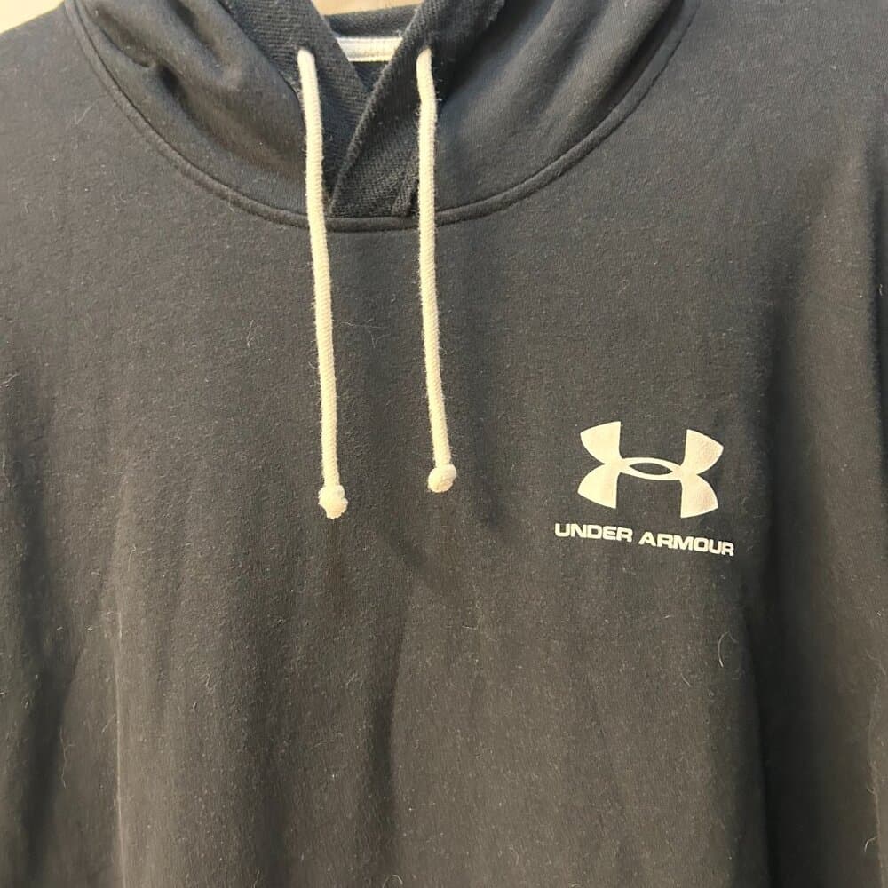 Under Armour Black Pullover Hoodie Size 2XL
