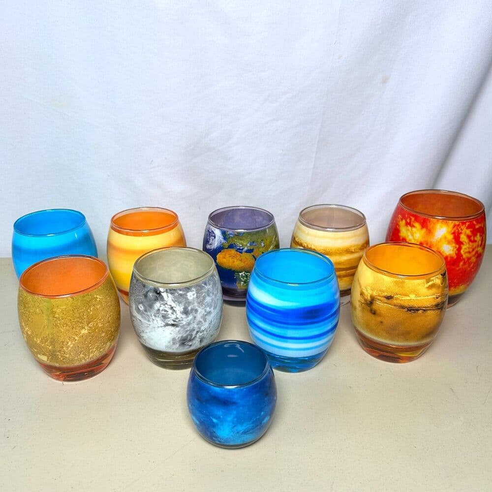 NIB Think Geek 10 piece planet solar system novelty glass set
