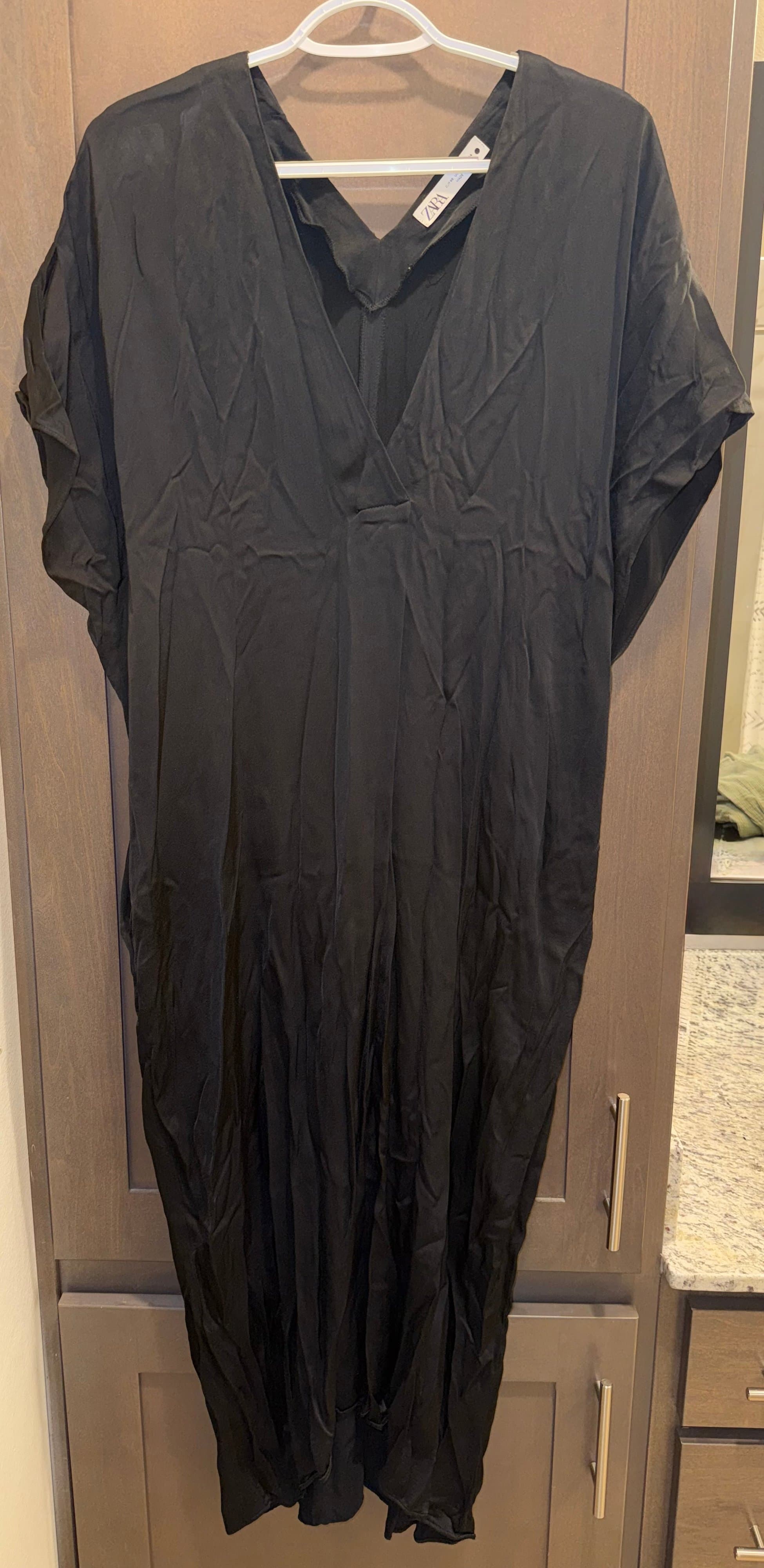 Zara Black V-Neck Maxi Dress Size XS