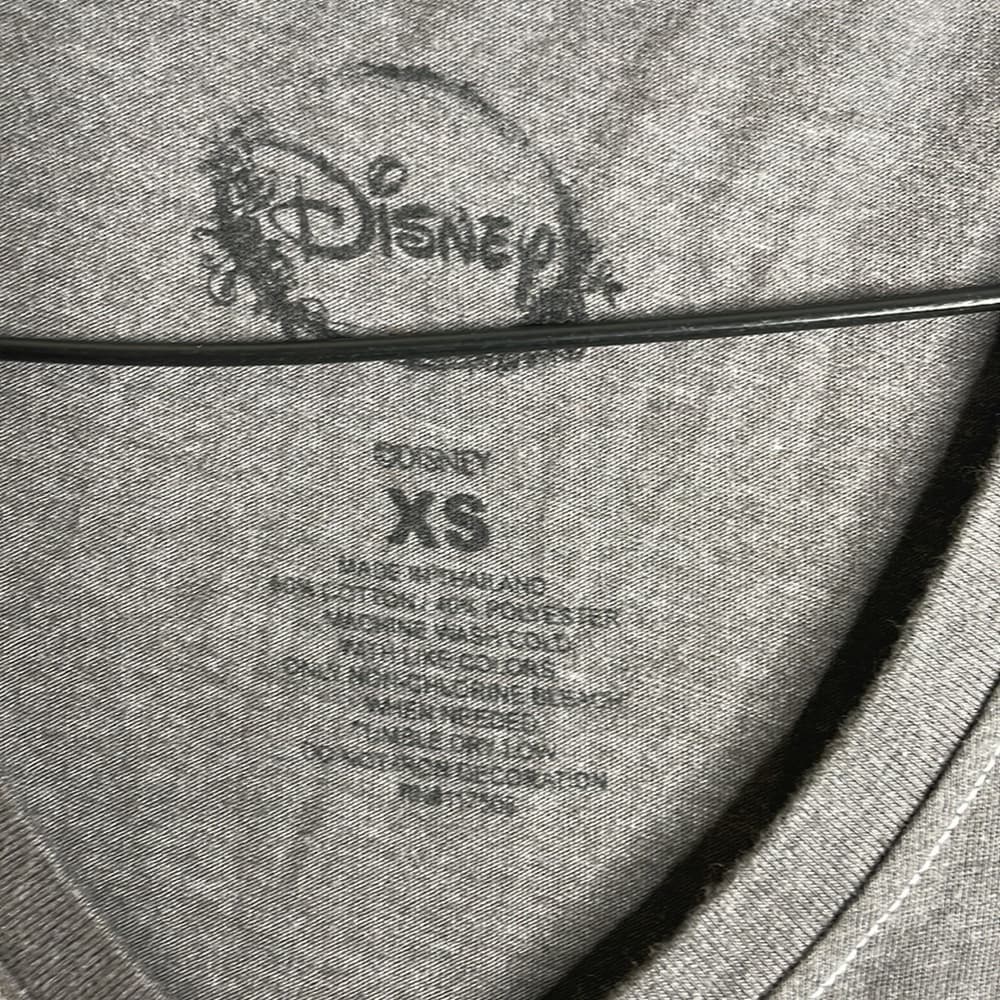 DISNEY Mickey Mouse shirt