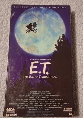 E.T. The Extra-Terrestrial 1988 VHS MCA Watermarks, Green