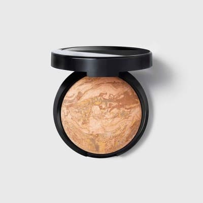 Laura Geller Baked Balance-n-Glow Illuminating Foundation (Shade-Medium)