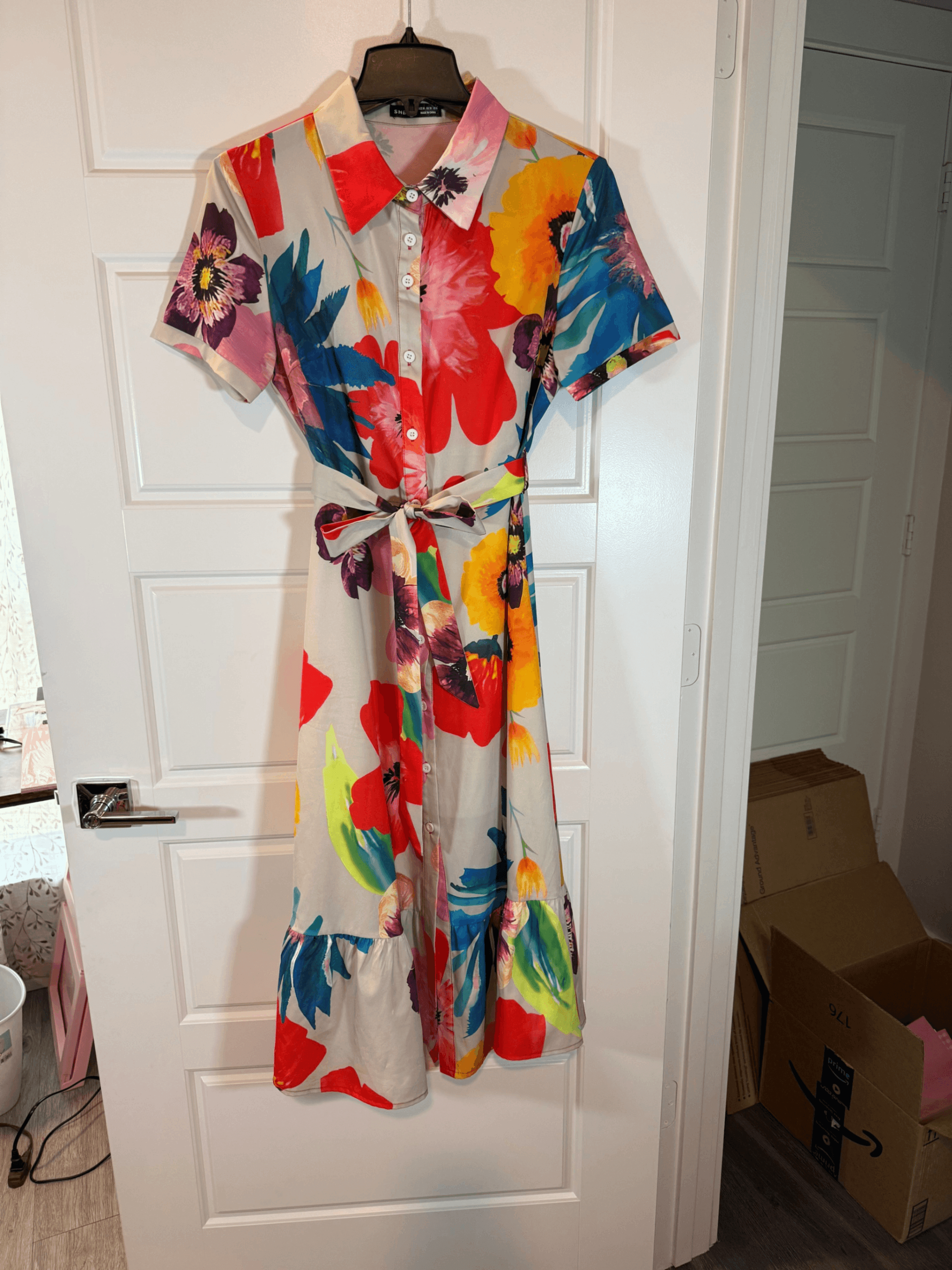 Shein Floral Button-Up Dress with Belt Size M