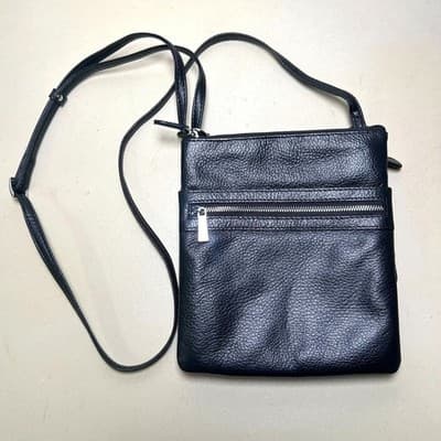 Giani Bernini Black Triple-Zip Pebble Leather Dasher Crossbody bag