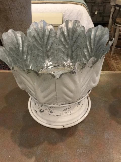 11" White Leaf Metal Planter