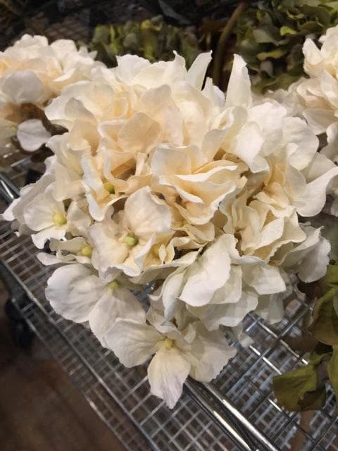 Floral White Hydrangea Stem