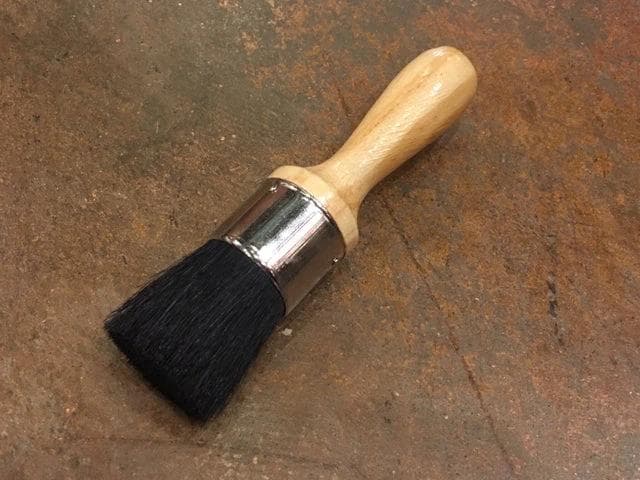 Short Handle Wax Brush - Medium