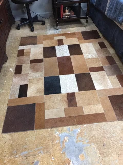 5' x 7' Cowhide Patchwork Area Rug - Browns