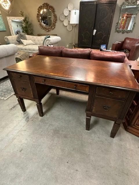 Ashley Hamlyn Office Desk
