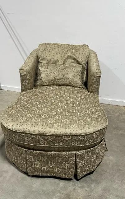 Brookwood Furniture Co Gold Chaise Lounge