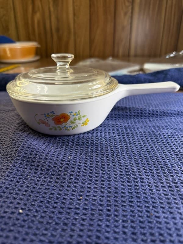 Vintage Corning Ware Wildflower P-81-B 1 Pint Menuette Saucepan with Glass Lid