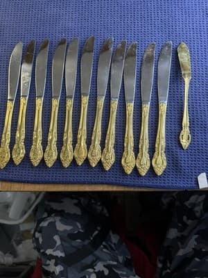 Estia Baroque Gold Korea 11pc Knife Lot 10 Dinner Knives 1 Butter Spreader GP