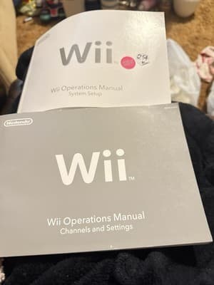 Nintendo Wii Operations Manuals Set (System Setup + Channels & Settings) Origina