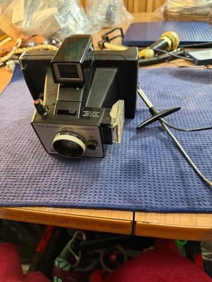 Vintage Polaroid Land Camera Super Colorpack — 1970s Instant Film & Flash C