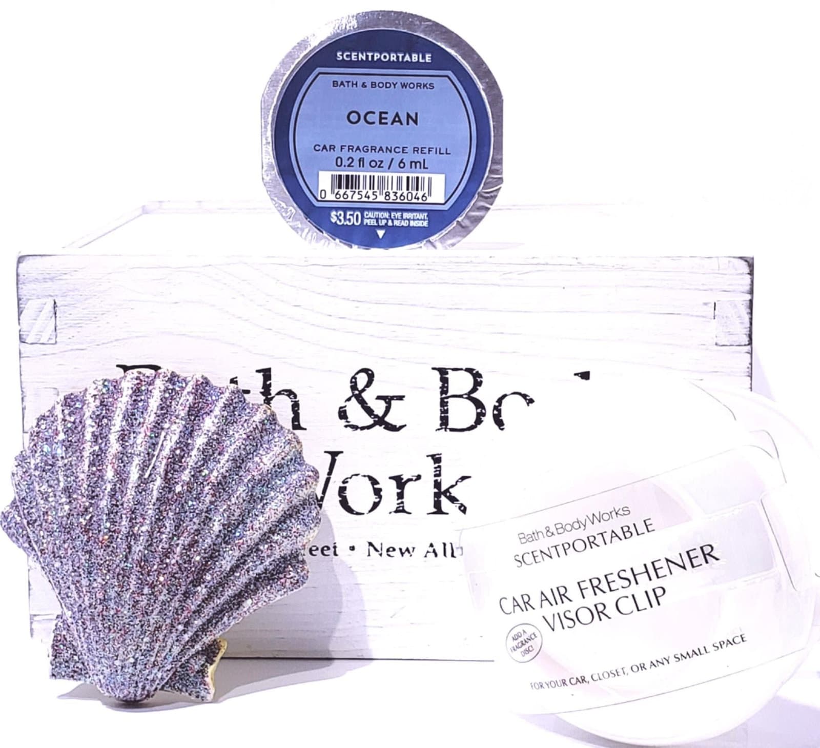 Bath & Body Works 3-Wick Candle Magnet Ocean Scentportable Opal Tone Holder