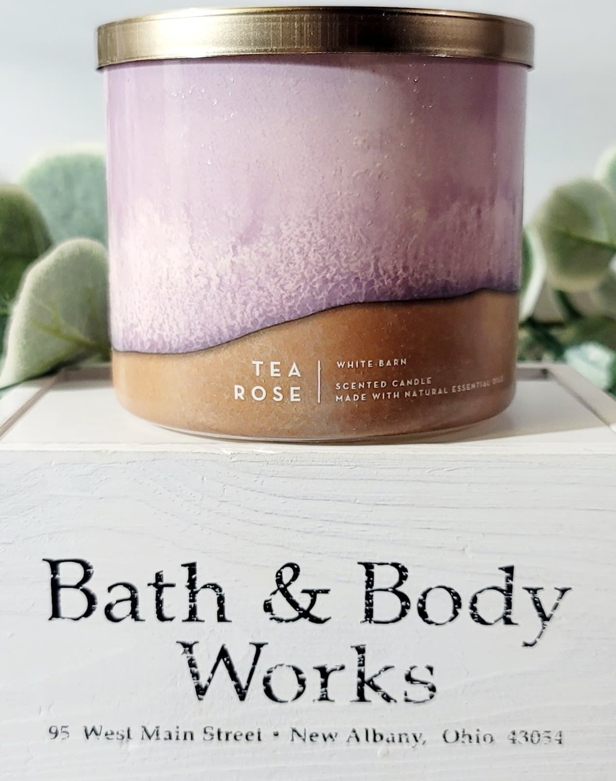Bath & Body Works Tea Rose 3 Wick Candle 14.5 oz. New 2022