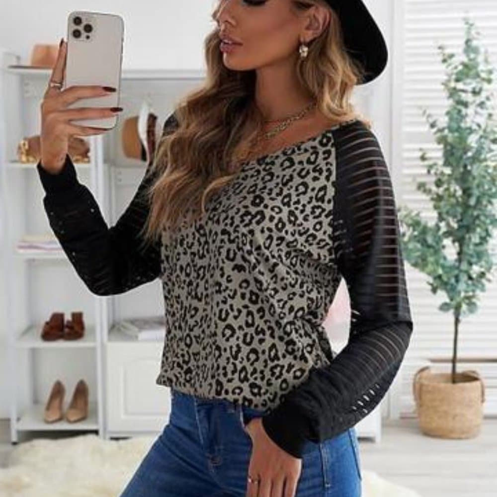 Leopard with slit view sleeve