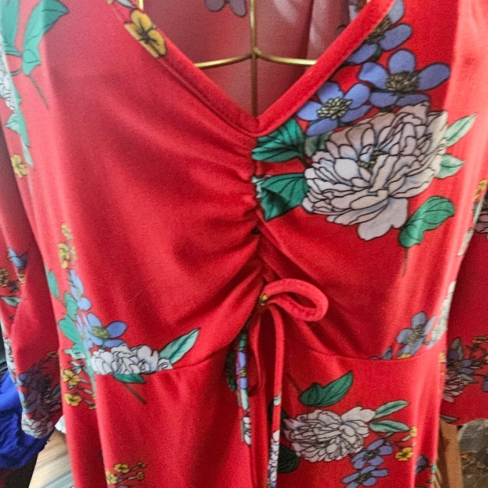 Cute Red dress. 3/4 Sleeve