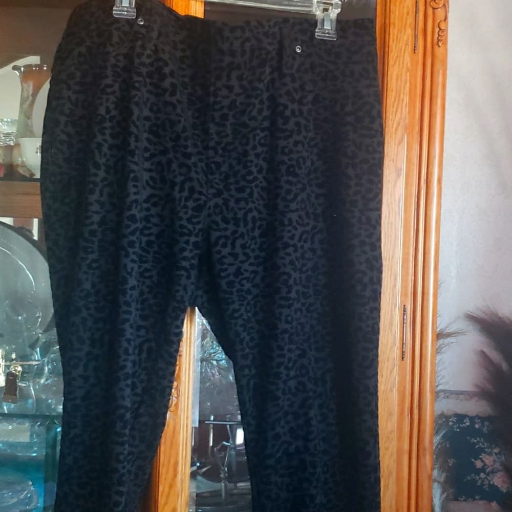Black 16W Jeans