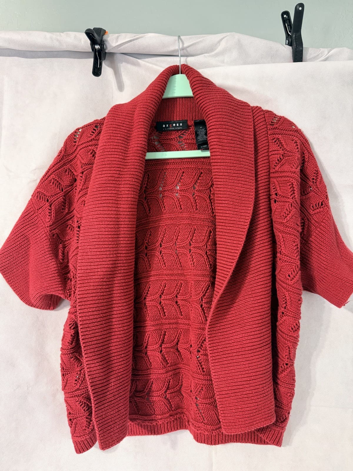 Axcess by Liz Claiborne Women's Cardigan Red M