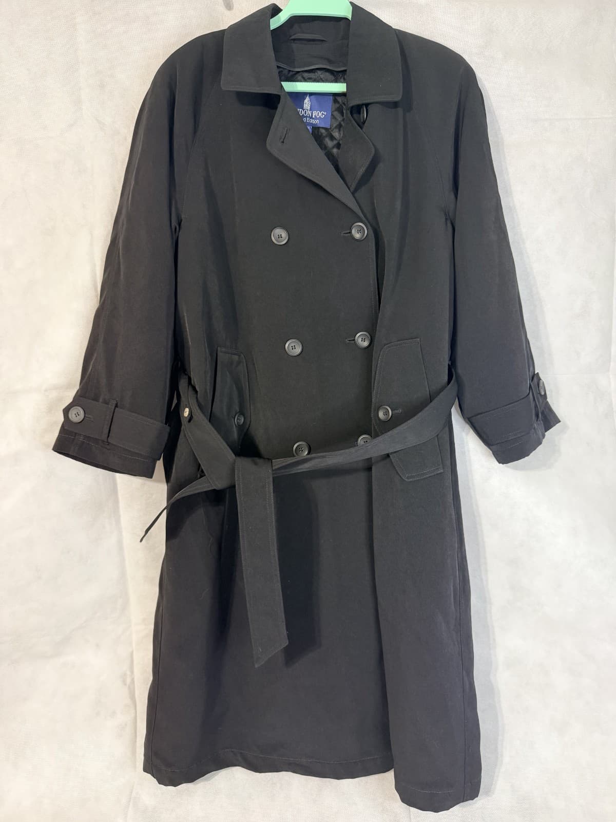 VTG London Fog LE Woman’s Black Trench Coat Size 10 Pet Removable Liner w/ Belt