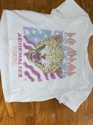 Gap Def Leopard Adrenaline Tour Concert Crop Top Women’s M