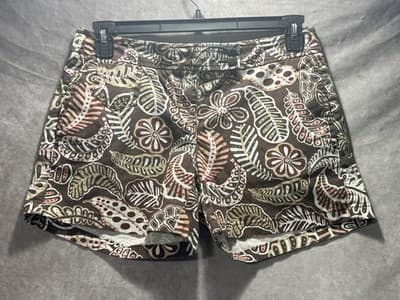 Tommy Hilfiger Brown Leaf Pattern Women’s Shorts Size 6