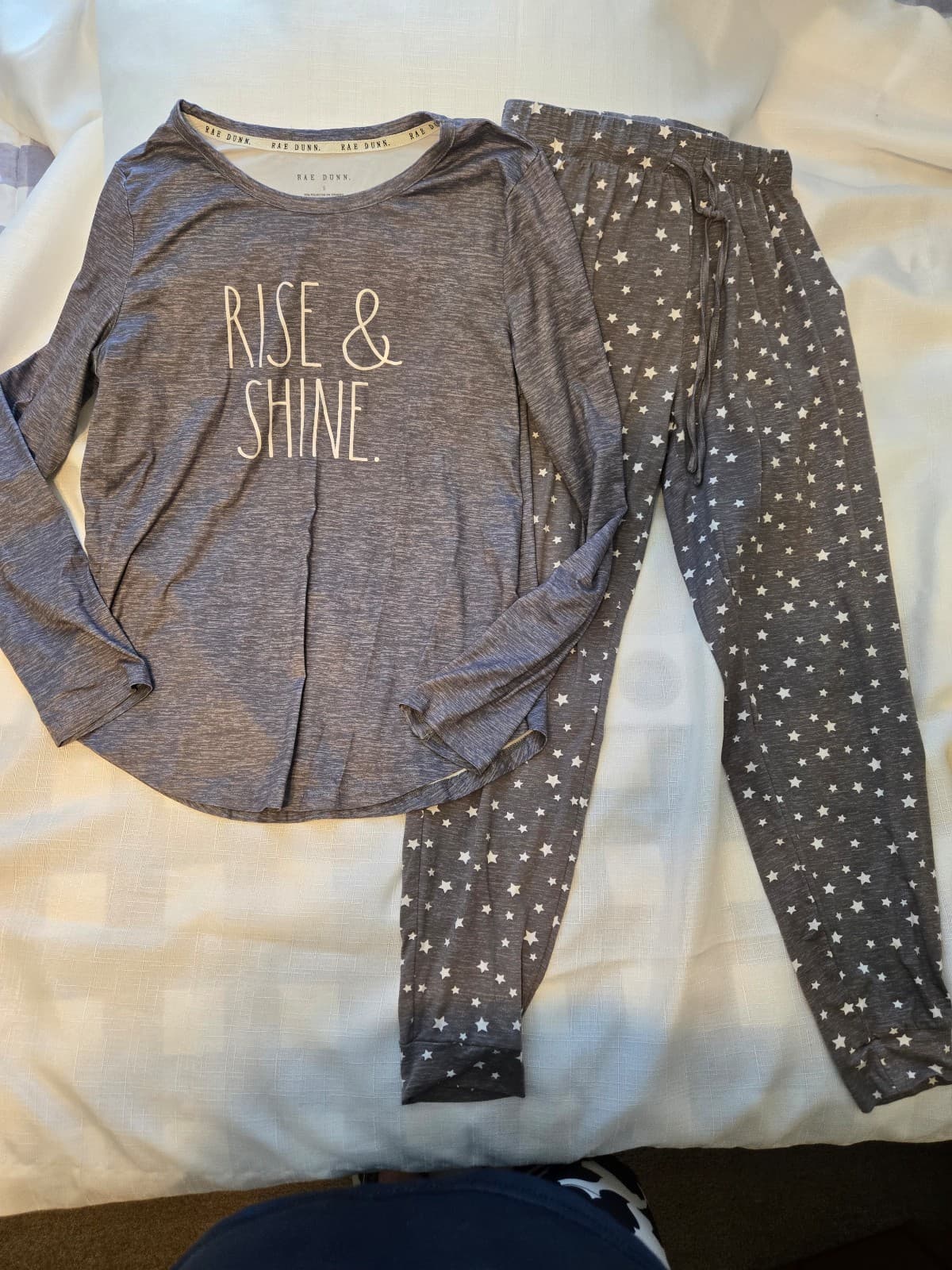 Rae Dunn 'Rise & Shine' Pajama Set - Size S, Item #1013