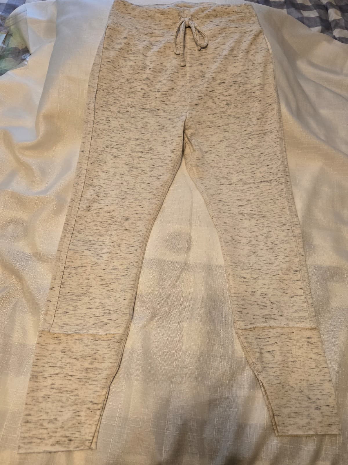 A New Day Women's Joggers Size M, Item #1037